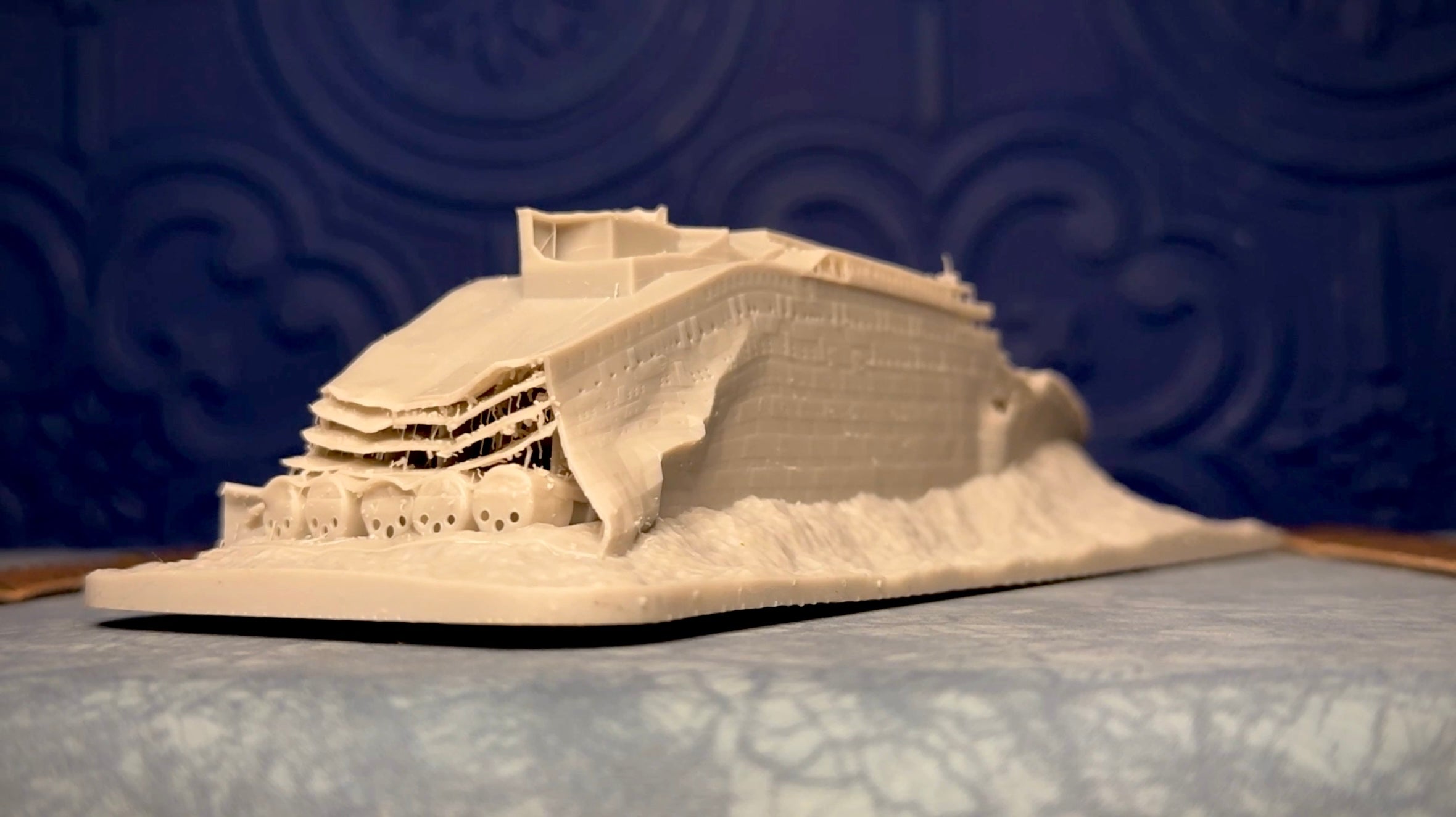 Unpainted high quality resin 3D printed titanic wreck model